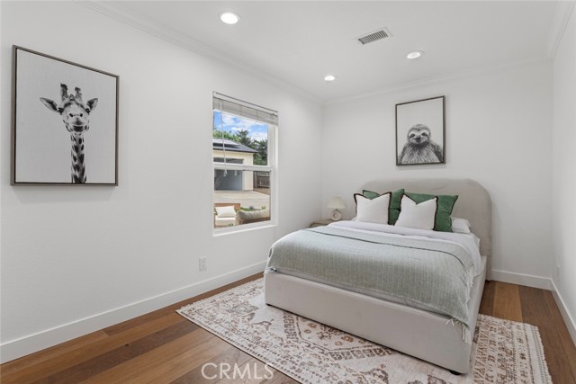 Detail Gallery Image 12 of 26 For 2162 Montgomery Road, Thousand Oaks,  CA 91360 - 4 Beds | 3 Baths