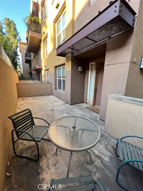 78 E Bay State Street, Alhambra CA: https://media.crmls.org/medias/f7c738c9-99a7-412d-ae46-f2d73318a0b5.jpg