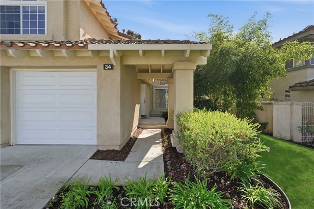 Detail Gallery Image 5 of 55 For 34 Reata, Rancho Santa Margarita,  CA 92688 - 4 Beds | 2/1 Baths