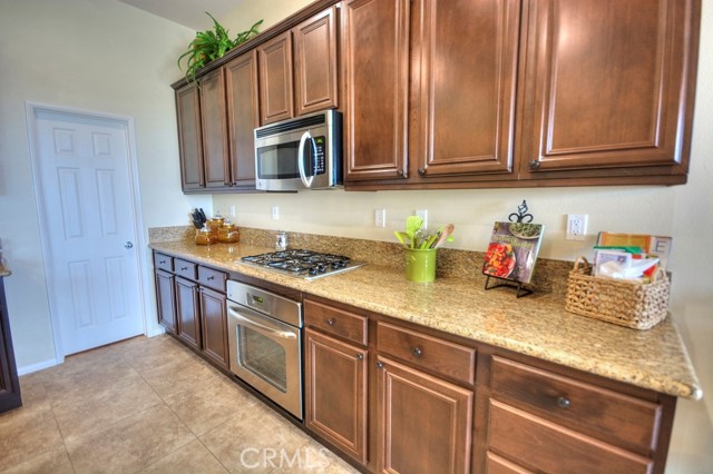 Detail Gallery Image 12 of 41 For 77183 California Dr, Palm Desert,  CA 92211 - 3 Beds | 3 Baths