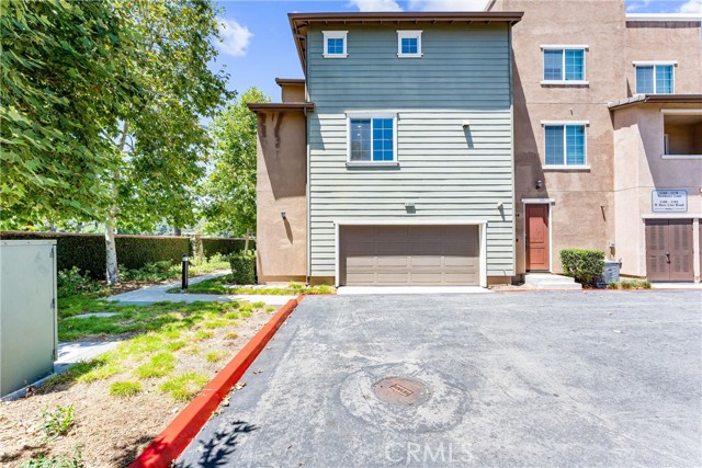 Detail Gallery Image 2 of 34 For 1166 Newberry Ln #1,  Claremont,  CA 91711 - 2 Beds | 2/1 Baths