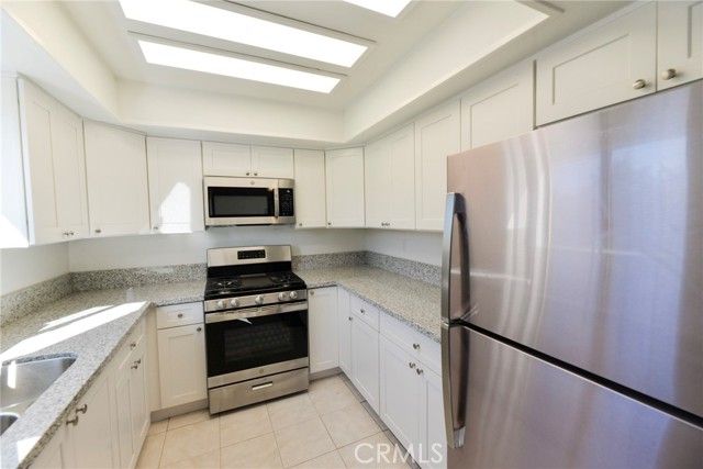 Detail Gallery Image 6 of 19 For 103 El Oriente #3,  San Clemente,  CA 92672 - 2 Beds | 1/1 Baths