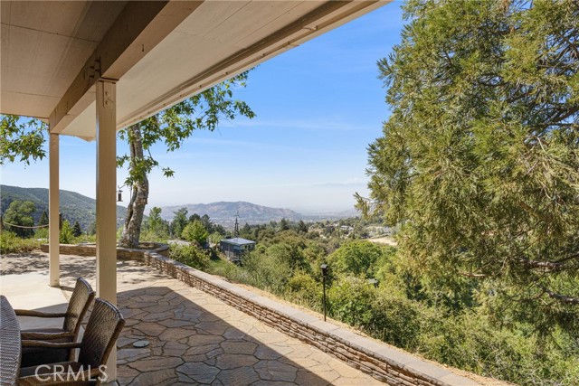 Image 54 of 64 For 38736 Oak Glen Road