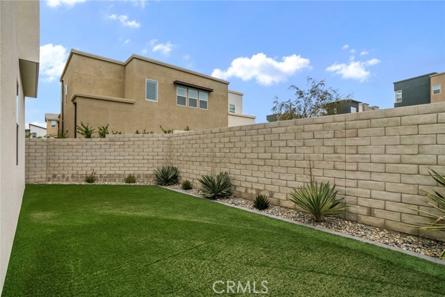 Detail Gallery Image 56 of 74 For 27018 California Ct, Valencia,  CA 91381 - 4 Beds | 4/1 Baths