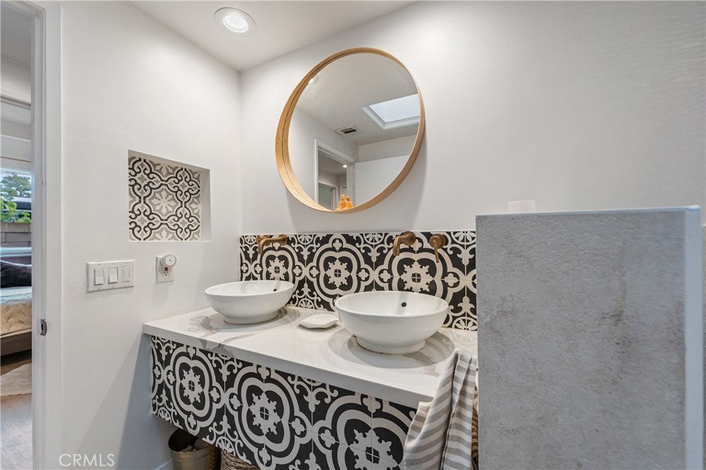 MLS #SR25226252 image #13