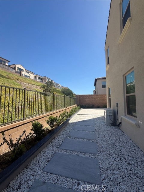 Detail Gallery Image 25 of 28 For 228 Maricopa, Irvine,  CA 92618 - 3 Beds | 2/1 Baths