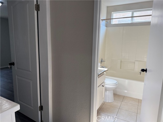 23100 Harbor Seal Court, Wildomar CA: https://media.crmls.org/medias/f7caa759-ca19-431c-8d26-6113a89561ab.jpg