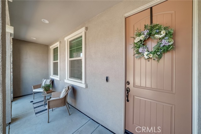 12829 Stags Leap Dr, Riverside CA: https://media.crmls.org/medias/f7cabf51-2d0a-4a0a-8dac-0c67e72567d0.jpg