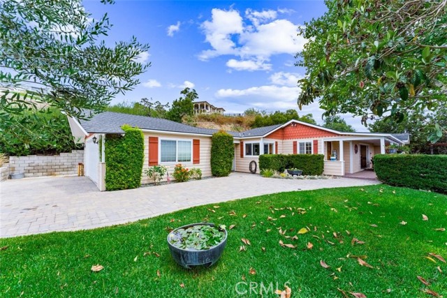 2484 Lupin Hill Rd, La Habra Heights, CA 90631