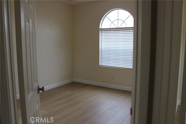 26452 La Scala, Laguna Hills CA: https://media.crmls.org/medias/f7cb1016-7e9c-4c4d-b7be-5b25a92b9cbc.jpg