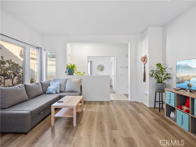 Detail Gallery Image 6 of 25 For 19012 Frances St, Apple Valley,  CA 92308 - 2 Beds | 2 Baths
