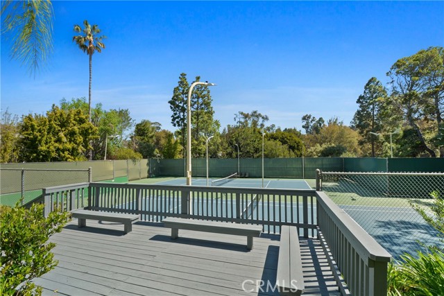 Detail Gallery Image 31 of 37 For 3618 W Estates a,  Rolling Hills Estates,  CA 90274 - 3 Beds | 2/1 Baths