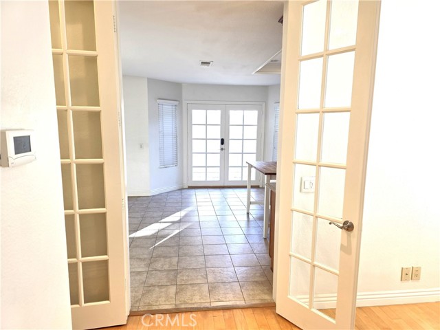 Detail Gallery Image 5 of 29 For 388 Fallingstar, Irvine,  CA 92614 - 3 Beds | 2/1 Baths