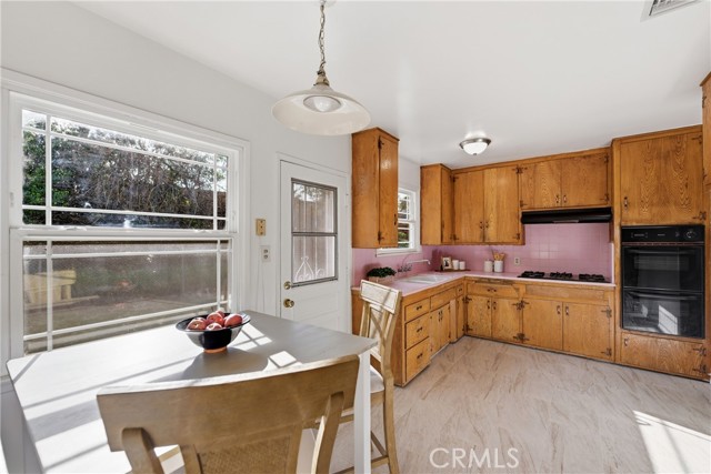 Detail Gallery Image 13 of 31 For 10826 Blucher, Granada Hills,  CA 91344 - 3 Beds | 2 Baths