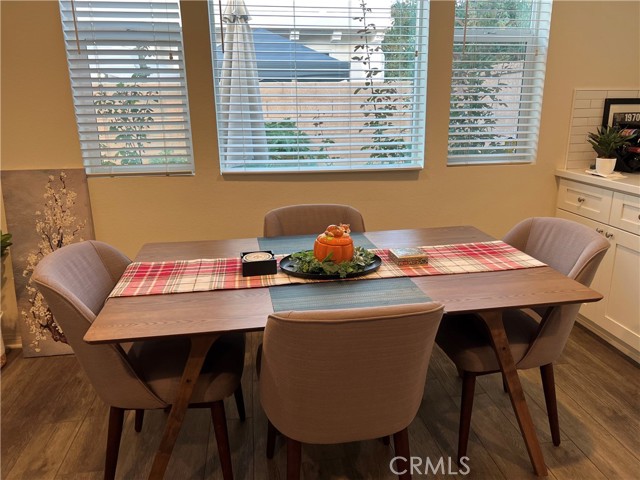 1413 Girona Drive, Pomona CA: https://media.crmls.org/medias/f7ccb421-c405-491b-a131-83cec915ee5e.jpg
