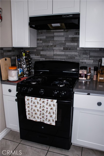 Detail Gallery Image 16 of 36 For 838 W Brockton, Redlands,  CA 92374 - 3 Beds | 1/1 Baths