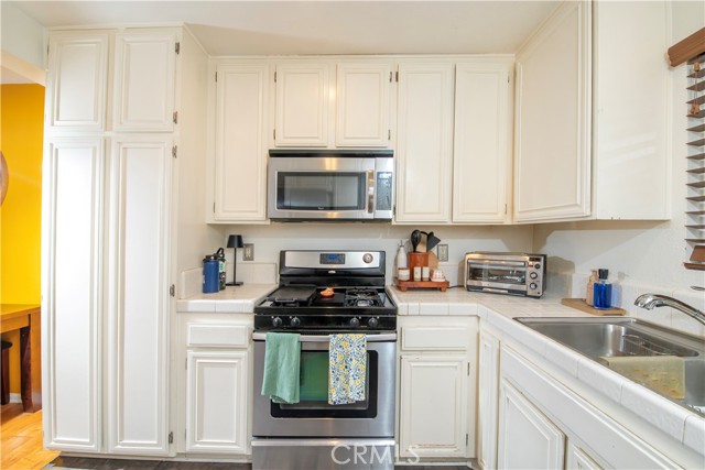 Detail Gallery Image 25 of 42 For 20807 Roscoe Bld #12,  Winnetka,  CA 91306 - 3 Beds | 2/1 Baths