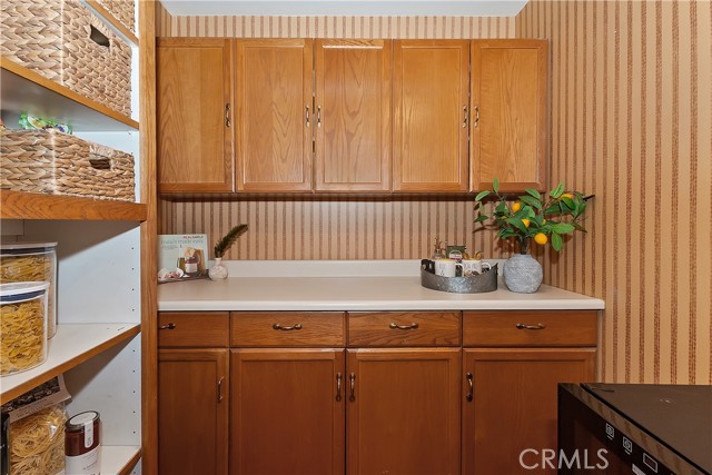 Detail Gallery Image 22 of 44 For 531 Killington Way, Big Bear Lake,  CA 92315 - 4 Beds | 2/1 Baths