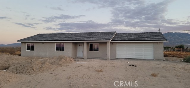 Detail Gallery Image 2 of 13 For 35793 Sage St, Lucerne Valley,  CA 92356 - 3 Beds | 2 Baths