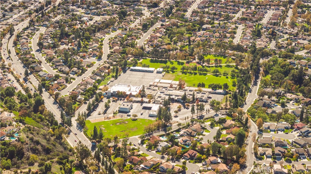 MLS #OC25250292 image #50