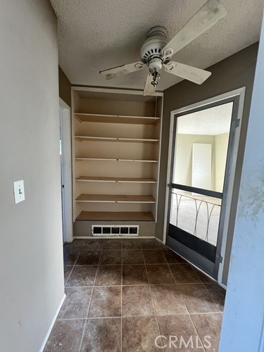 Detail Gallery Image 12 of 19 For 810 Felipe, Hemet,  CA 92543 - 2 Beds | 1 Baths