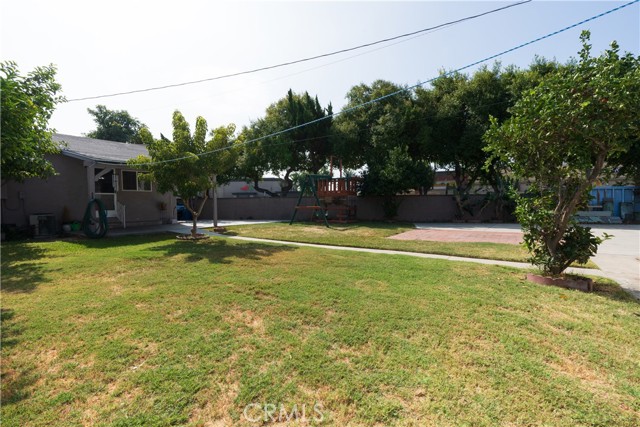 11819 Vultee, Downey, California 90242, 2 Bedrooms Bedrooms, ,1 BathroomBathrooms,Single Family Residence,For Sale,Vultee,DW24203657