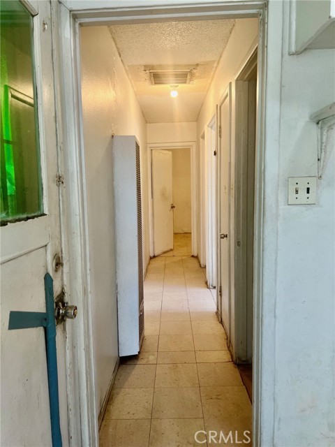 Detail Gallery Image 9 of 22 For 1017 W Santa Fe Ave, Merced,  CA 95340 - 2 Beds | 1 Baths