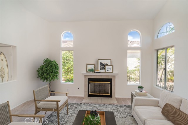 40143 Corte Lorca, Murrieta CA: https://media.crmls.org/medias/f7d3d2f9-eab8-46c2-8e02-0fdd5c6df52c.jpg