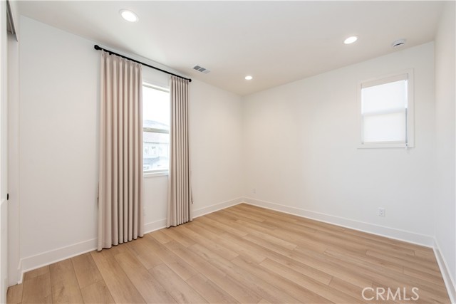 Detail Gallery Image 14 of 29 For 150 Somera, Irvine,  CA 92602 - 4 Beds | 3 Baths
