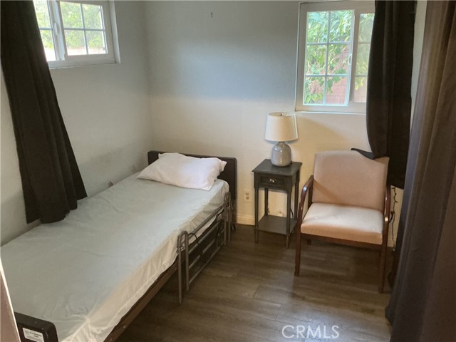 Detail Gallery Image 11 of 17 For 17740 Baltar St, Reseda,  CA 91335 - 7 Beds | 3 Baths