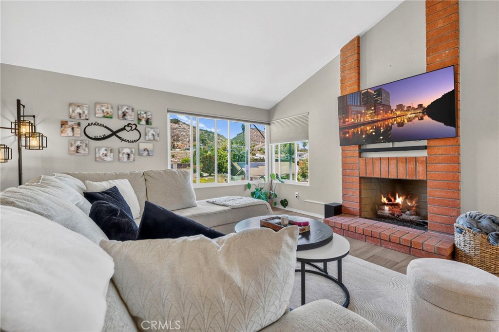 12271 Fernando Court - photo 12