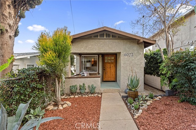 Detail Gallery Image 4 of 30 For 6072 Delphi, Los Angeles,  CA 90042 - 1 Beds | 1 Baths