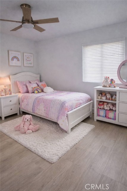 Detail Gallery Image 12 of 20 For 38527 Pond, Palmdale,  CA 93550 - 4 Beds | 2 Baths