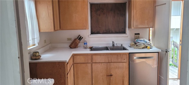 495 Saint Anns Drive, Laguna Beach CA: https://media.crmls.org/medias/f7d4f3b1-db57-49a8-bf0b-98d39779ba0d.jpg