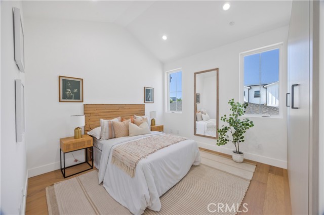 2420 Ives Lane, Redondo Beach, California 90278, 4 Bedrooms Bedrooms, ,3 BathroomsBathrooms,Residential,For Sale,Ives,SB25133700