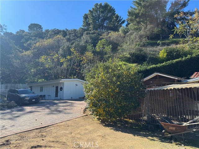 Detail Gallery Image 13 of 19 For 3 Ambar Dr, Woodland Hills,  CA 91364 - – Beds | – Baths