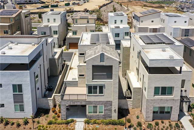 Detail Gallery Image 34 of 38 For 27512 Golden Currant Pl, Valencia,  CA 91381 - 4 Beds | 4 Baths