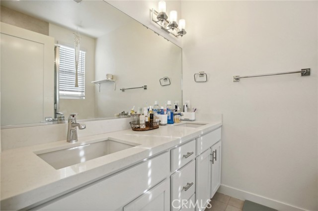 Detail Gallery Image 30 of 45 For 25114 Narbonne Ave #G,  Lomita,  CA 90717 - 3 Beds | 2/1 Baths