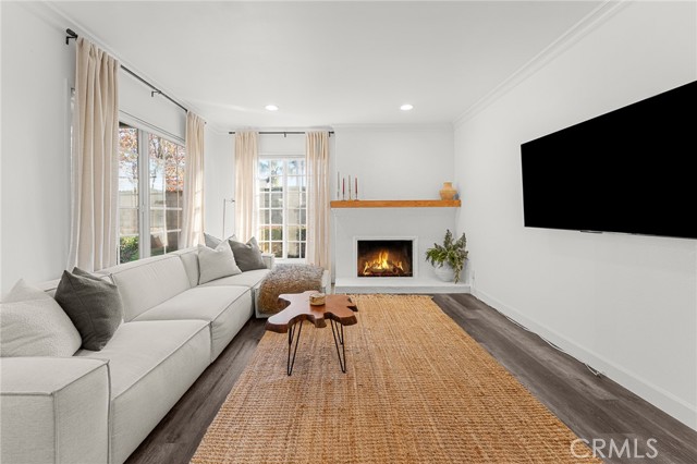 Detail Gallery Image 7 of 39 For 5006 Hampton Ct, Westminster,  CA 92683 - 2 Beds | 1/1 Baths