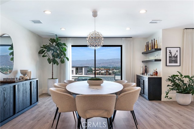 Detail Gallery Image 15 of 46 For 11039 Wrightwood Pl, Studio City,  CA 91604 - 3 Beds | 3 Baths