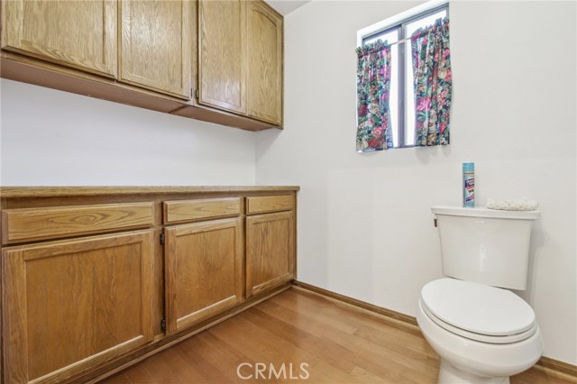 Detail Gallery Image 23 of 27 For 13650 Fenton Ave, Sylmar,  CA 91342 - 4 Beds | 2/1 Baths