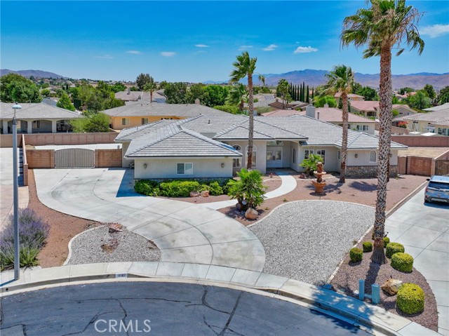 Detail Gallery Image 1 of 50 For 19187 Glenbrook Cir, Apple Valley,  CA 92308 - 3 Beds | 2/1 Baths