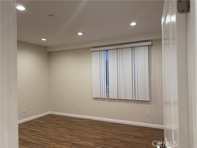 Detail Gallery Image 8 of 16 For 9951 Marcus Ave #104,  Tujunga,  CA 91042 - 3 Beds | 2 Baths