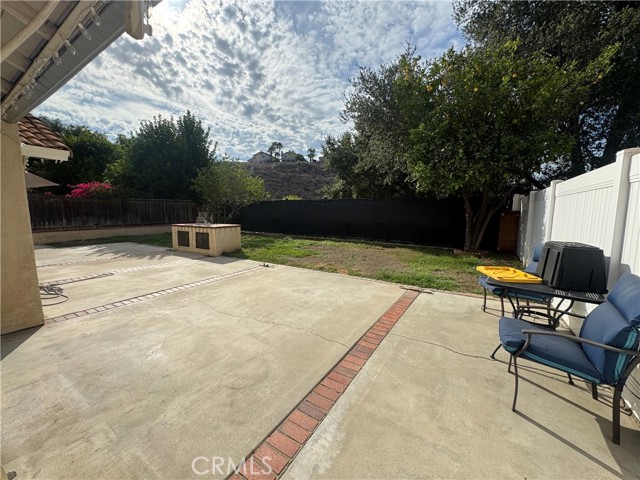 2670 Presidio Circle, Corona CA: https://media.crmls.org/medias/f7da970f-8473-450f-9433-f58d99dc6d6a.jpg