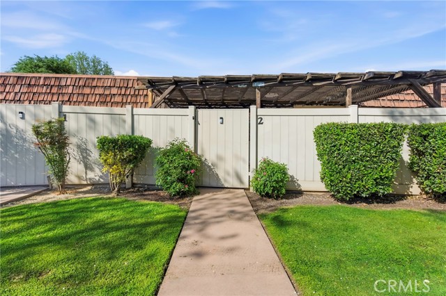 Detail Gallery Image 29 of 33 For 3800 Stockdale #2,  Bakersfield,  CA 93309 - 2 Beds | 1 Baths