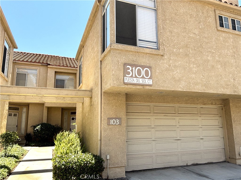 3100 Puesta Del Sol Court #103