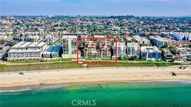 555 Esplanade, Redondo Beach CA: https://media.crmls.org/medias/f7db0e03-edf8-4733-80b3-78775e6a7e56.jpg