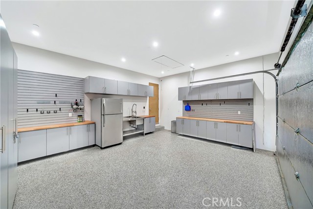 5622 Katherine, Sherman Oaks CA: https://media.crmls.org/medias/f7db3222-2ac7-4764-95fe-fcf79c763655.jpg