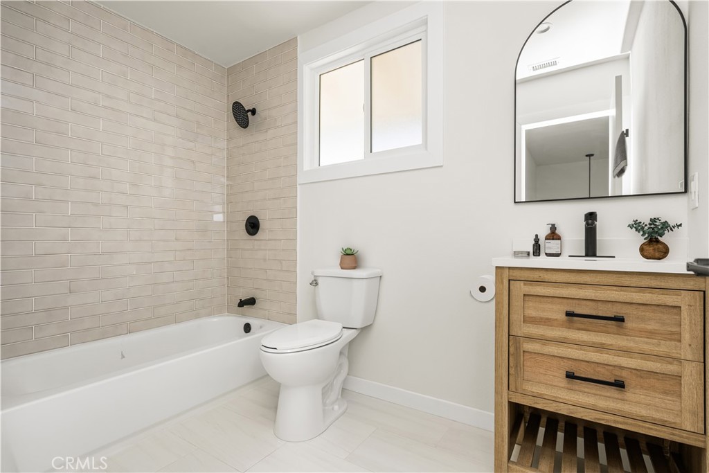 MLS #WS25154241 img 19