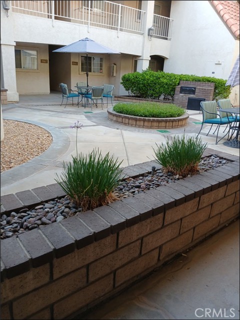 Detail Gallery Image 19 of 25 For 19149 Palo Verde, Apple Valley,  CA 92308 - 2 Beds | 2 Baths